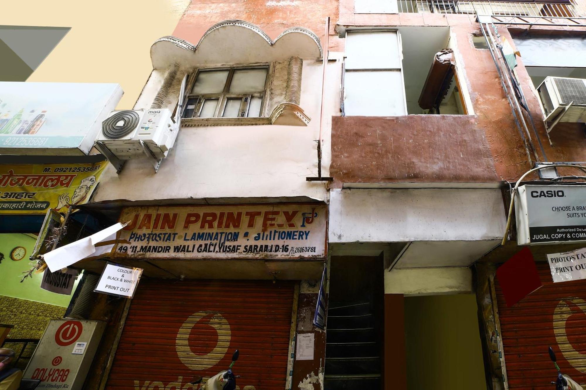 O Garg 3* New Delhi